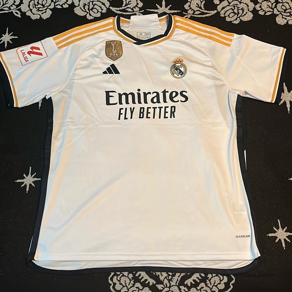 Adidas Real Madrid Vini Jr. 2023/2024 Men’s Soccer Home Jersey - Picture 2 of 7